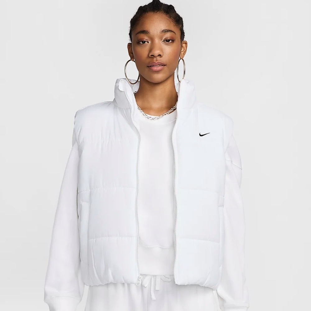 Nike Classic Oversized Puffer Vest NWT🔖